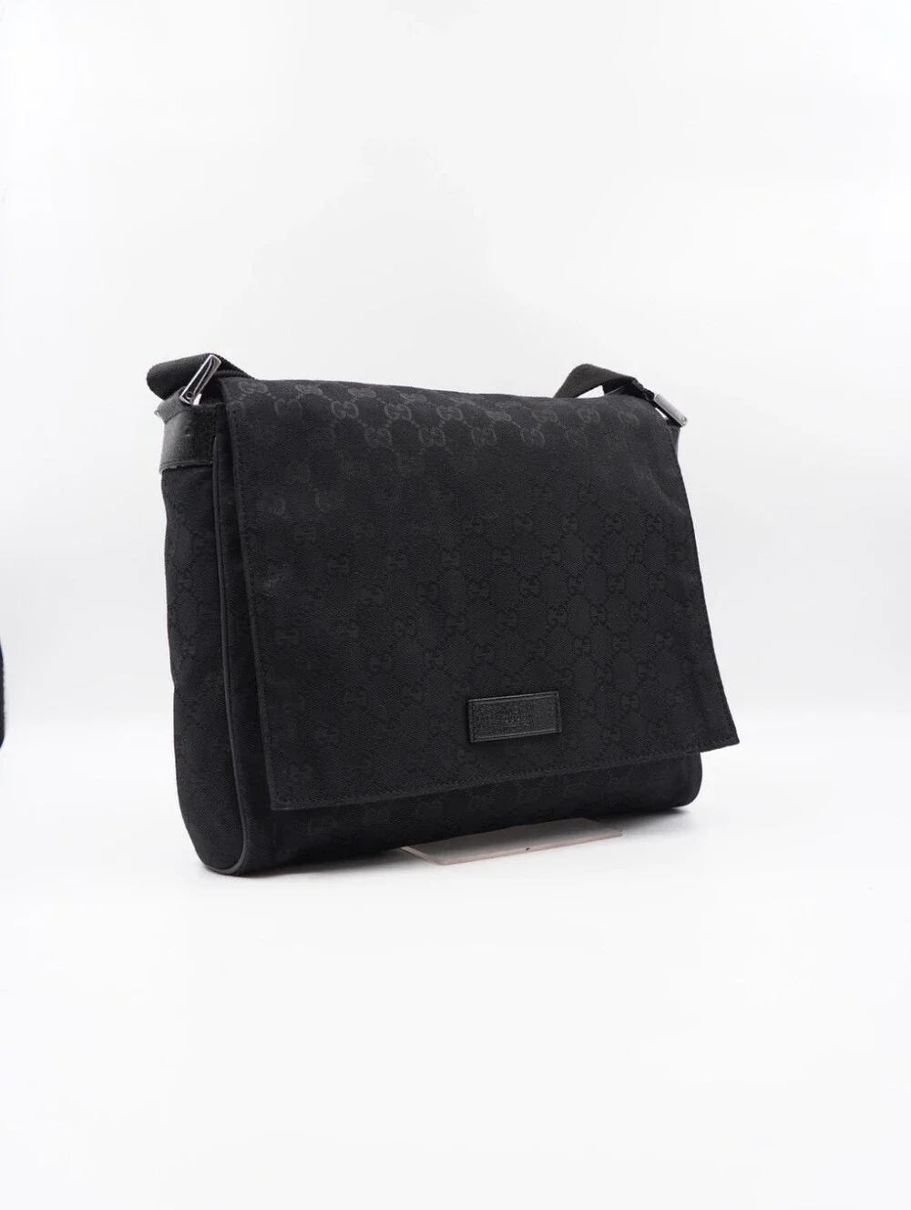 CL41 💕 Gucci GG Monogram Canvas Flap Messenger Bag